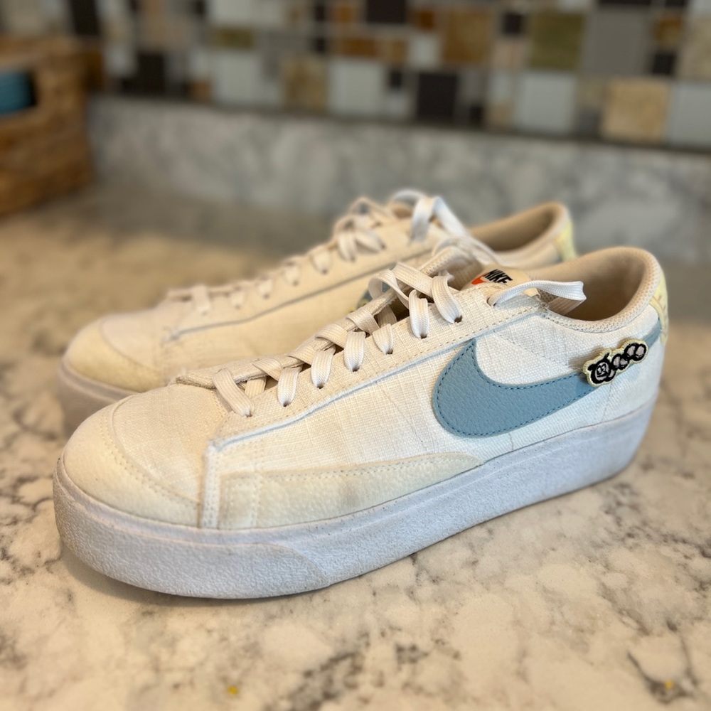 Nike Wmns Blazer Low Platform Next Nature 'Air Sprung' DJ6376-100